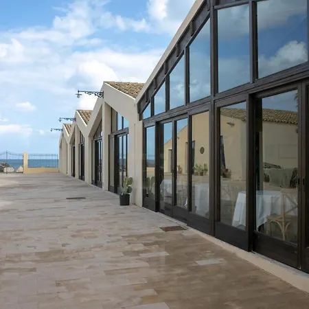 Hotel La Tonnara Di Bonagia