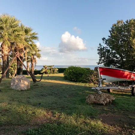 La Tonnara Di Bonagia Hotel 4*