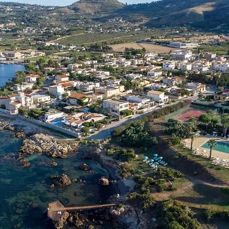 La Tonnara Di Bonagia Hotel 4*
