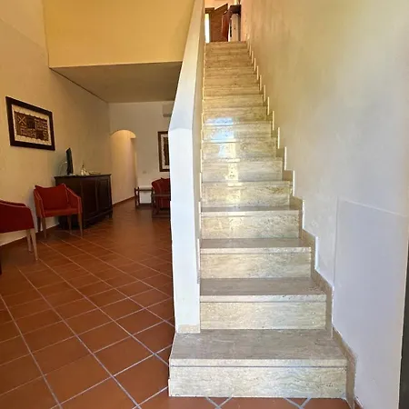 Hotel La Tonnara Di Bonagia 4*