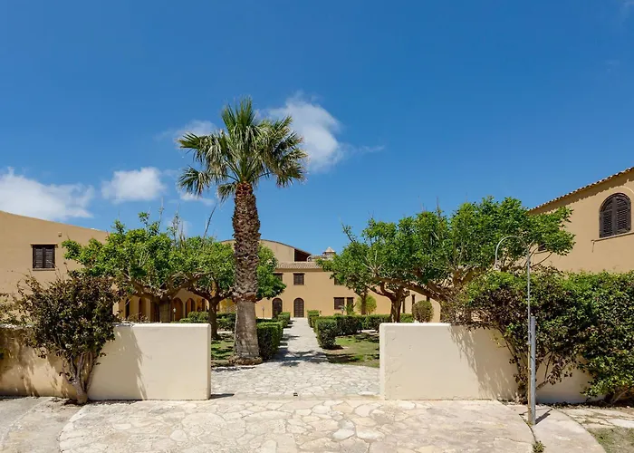 Hotel Phi La Tonnara Di Bonagia